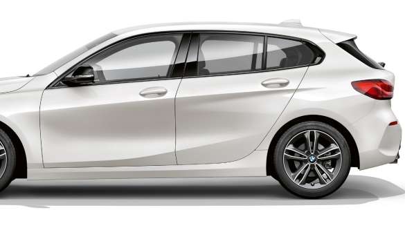 M high-gloss Shadow Line. BMW 1 Series Model Sport Line with M high-gloss Shadow Line.