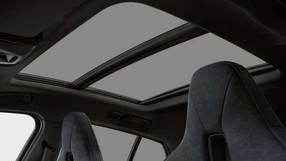 BMW 1 Series F40 Panorama glass roof BMW 1 Series F40 Model Sport Line with Panorama glass roof