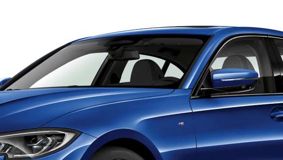 BMW 3 Series Sedan, BMW Acoustic glazing Three-quarter side shot of the BMW 3 Series Sedan with focus on the front and driver side windows with Acoustic glazing.