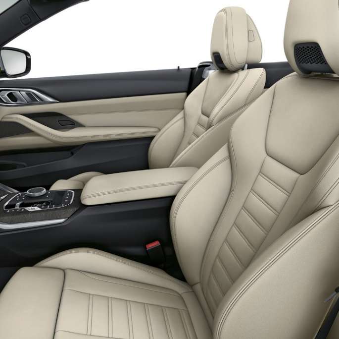 Sport seats BMW 4 Series Convertible Model M Sport G23 2020 Sport seats with upholstery in Exclusive Leather BMW 4 Series Convertible G23 2020 Model M Sport interior