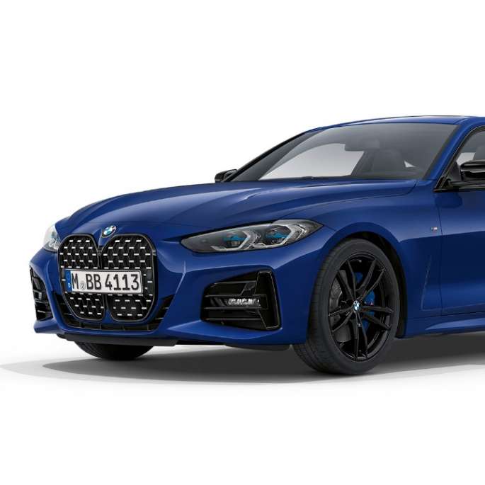 BMW 4 Series Coupé M Sport package G22 2020 BMW 4 Series Coupé G22 2020 M Sport package Arctic Race Blue metallic three-quarter front view