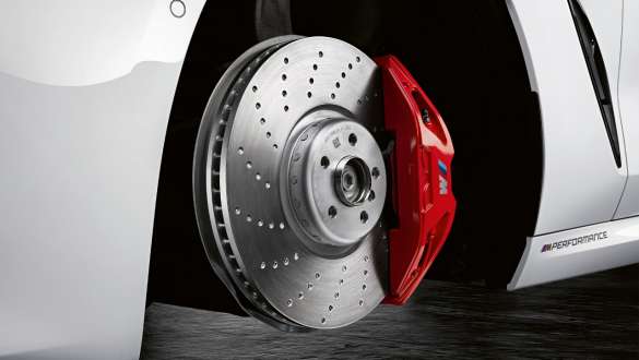 M Performance 19" brake system M Performance Parts BMW 8 Series Coupé G15 LCI Facelift 2022 M Performance 19" brake system M Performance Parts BMW 8 Series Coupé G15 LCI Facelift 2022 close-up