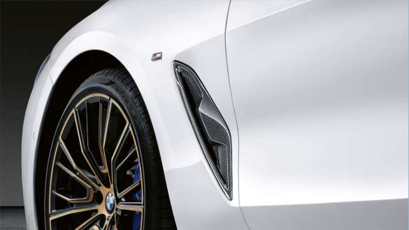 M Performance Air Breather in carbon M Performance Parts fibre BMW 8 Series Coupé G15 LCI Facelift 2022 M Performance Air Breather in carbon M Performance Parts fibre BMW 8 Series Coupé G15 LCI Facelift 2022