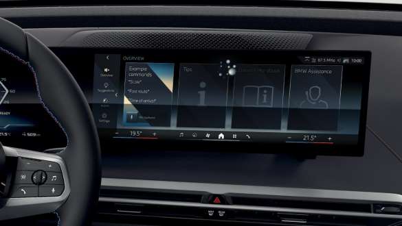 BMW Intelligent Personal Assistant BMW iX M60 i20 2022 electric SUV electric car  BMW iX M60 i20 2022 electric SUV electric car BMW Intelligent Personal Assistant BMW Curved Display