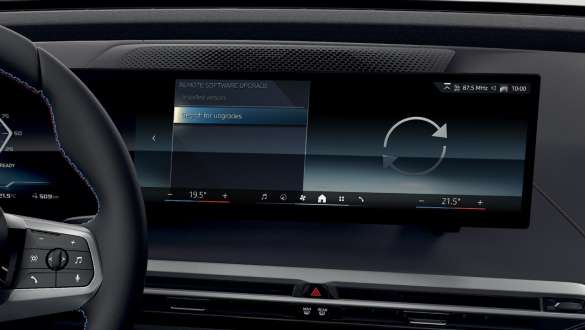 Remote Software Upgrade BMW iX M60 i20 2022 electric SUV electric car  BMW iX M60 i20 2022 electric SUV electric car Remote Software Upgrade BMW Curved Display