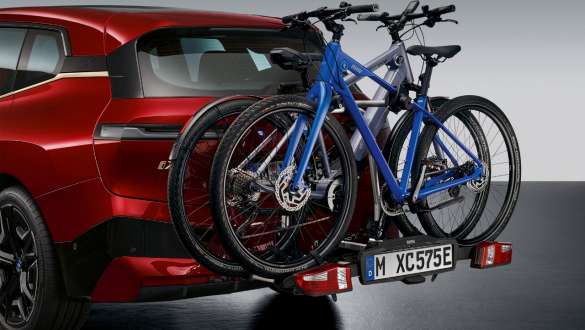 Original BMW rear bike rack Pro 2.0 BMW iX M60 i20 2022 BMW iX M60 i20 2022 electric SUV electric car Original BMW rear bike rack Pro 2.0