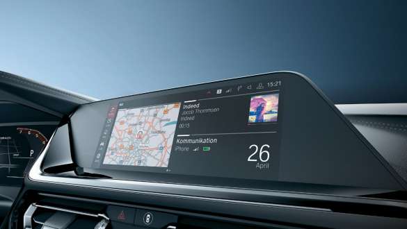 Driving Assistant BMW Z4 M40i G29 Driving Assistant BMW Z4 M40i G29 2019 camera close-up