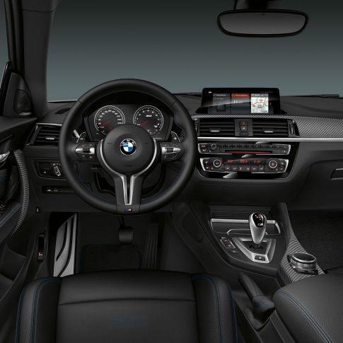 Cockpit BMW M2 Competition F87 Cockpit BMW M2 Competition F87 2018 Hockenheim Silver metallic interior