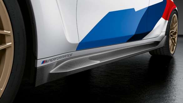 M Performance side skirt insert, carbon fibre M Performance side skirt insert, carbon fibre close-up