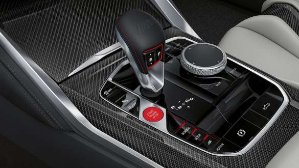Centre console control panel BMW M4 Convertible G83 2021 BMW M4 Convertible G83 2021 cockpit with centre console control panel