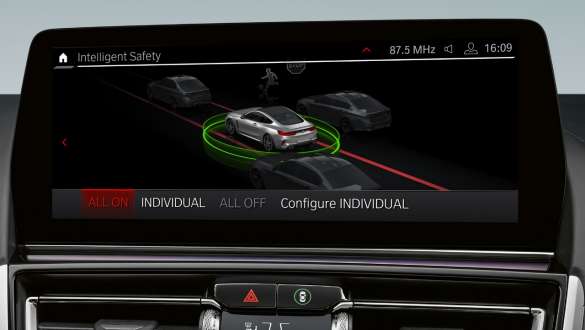 Driving Assistant Professional BMW 8 Series Coupé M Automobiles F92 LCI Facelift 2022 BMW 8 Series Coupé M Automobiles F92 LCI Facelift 2022 Driving Assistant Professional Control Display