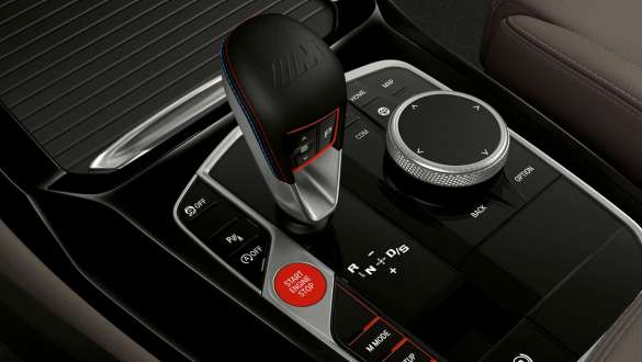 M gear selector switch BMW X4 M F98 LCI Facelift 2021 BMW X4 M F98 LCI Facelift 2021 interior trim M gear selector switch