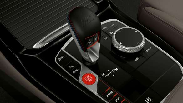8-speed M Steptronic transmission BMW X4 M F98 LCI 2021 BMW X4 M F98 LCI Facelift 2021 8-speed M Steptronic transmission with Drivelogic