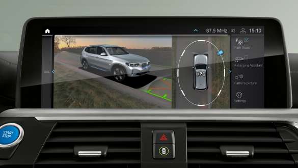 Parking Assistant Plus BMW iX3 G08 Parking Assistant Plus BMW iX3 G08 2020 Control Display interior