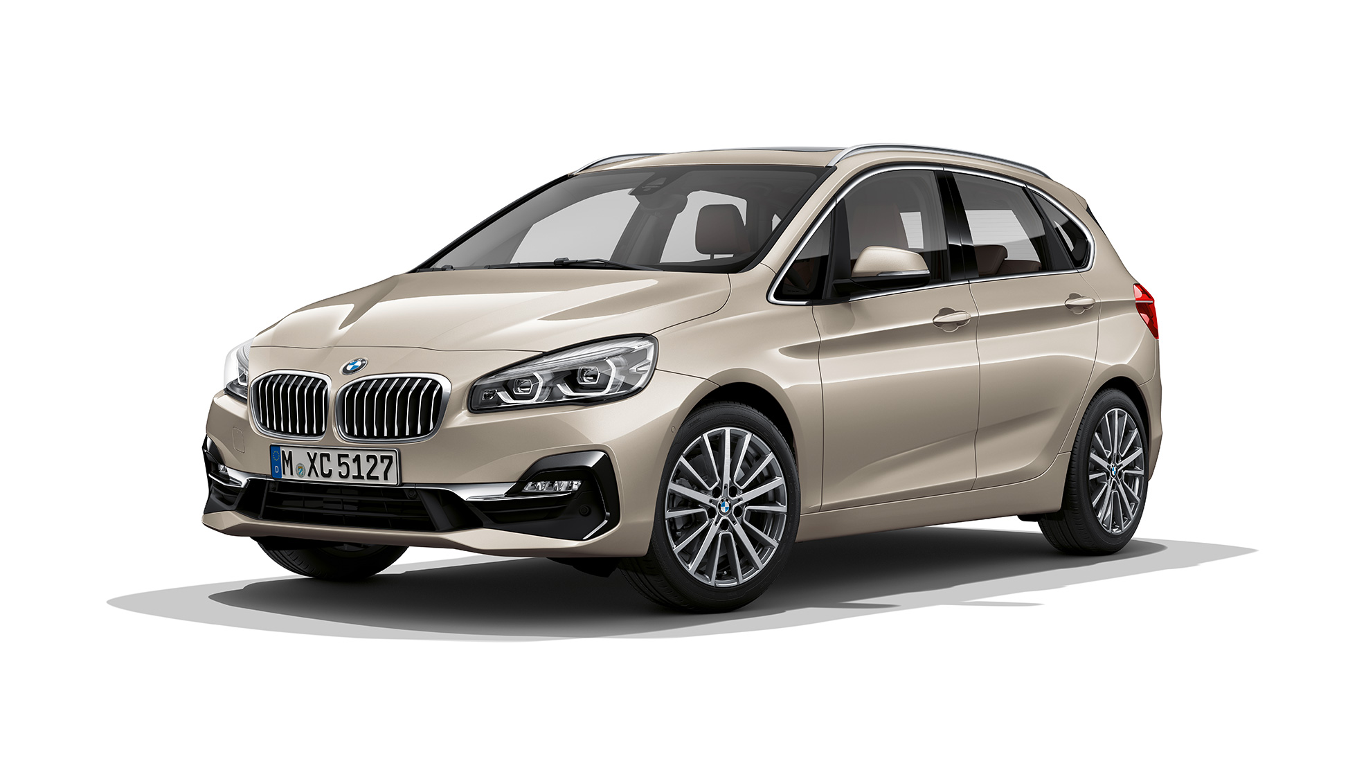 Three-quarter front view BMW 2 Series Active Tourer Model Luxury Line BMW 2 Series Active Tourer Model Luxury Line 225i xDrive F45 Jucaro Beige metallic three-quarter front view