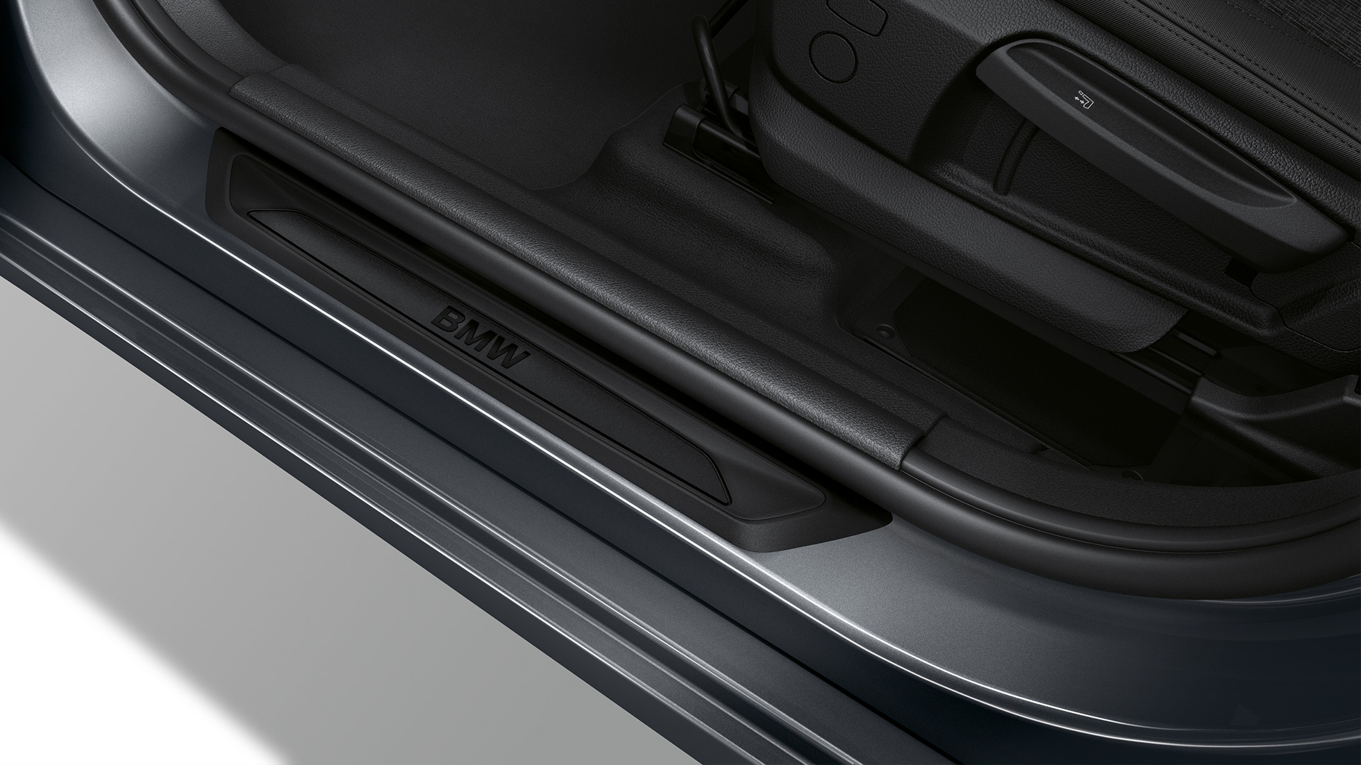 Door sill finishers BMW 2 Series Active Tourer Model Advantage Door sill finishers BMW 2 Series Active Tourer 218i F45 Mineral Grey metallic