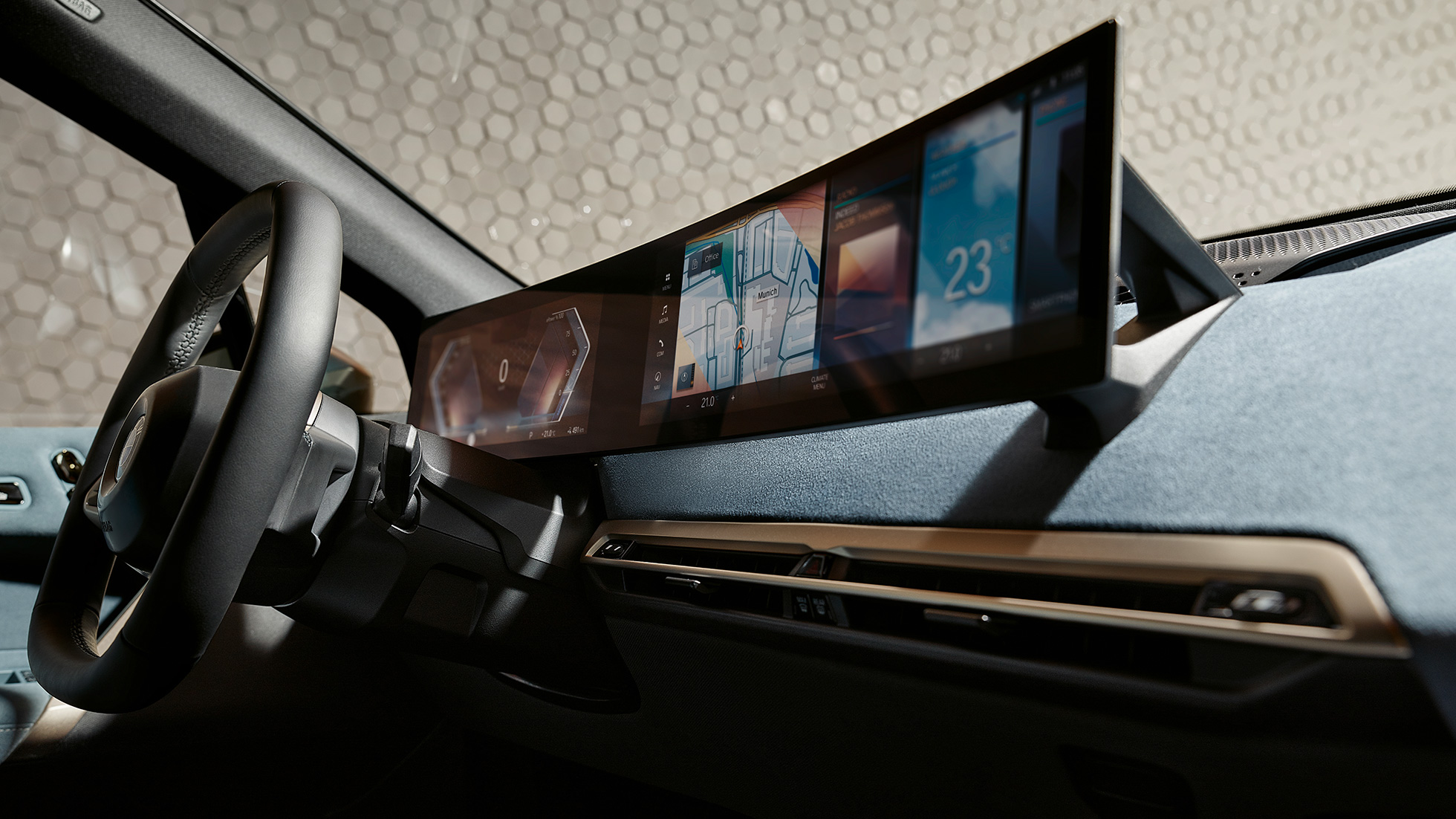 BMW iX interior Castanea BMW iX Aventurin Red i20 interior Castanea