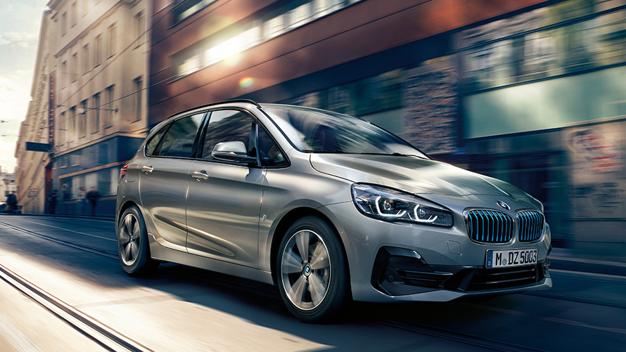 BMW E-mobility: BMW electric cars and Plug-in Hybrids | BMW.co.nz