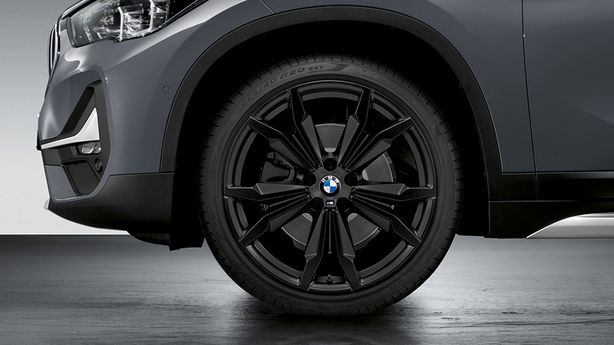 BMW M Performance Double-spoke style 717 M BMW M Performance Double-spoke style 717 M BMW summer tyres